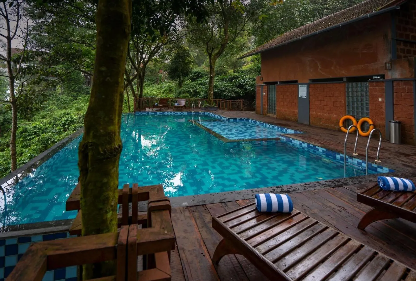Vythiri Mist Resort 인도