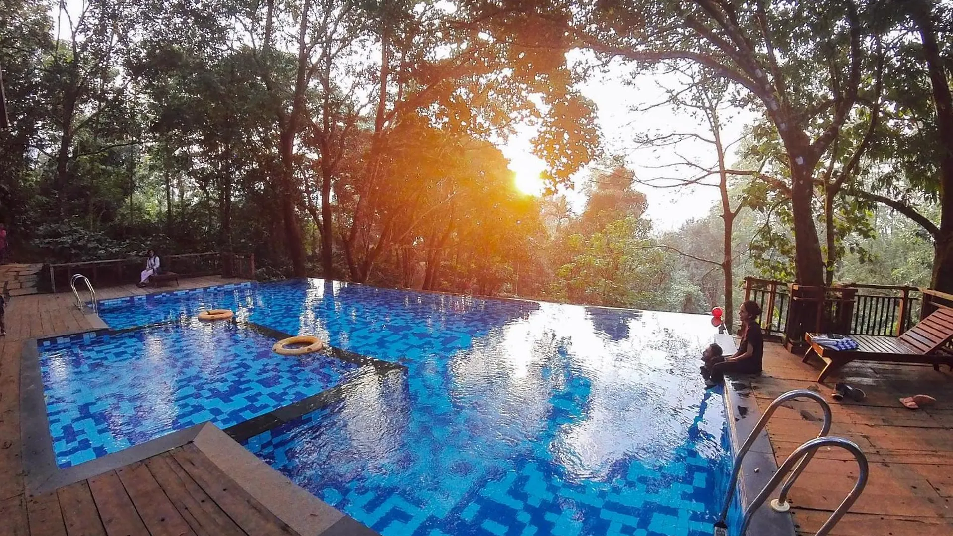 Vythiri Mist Resort